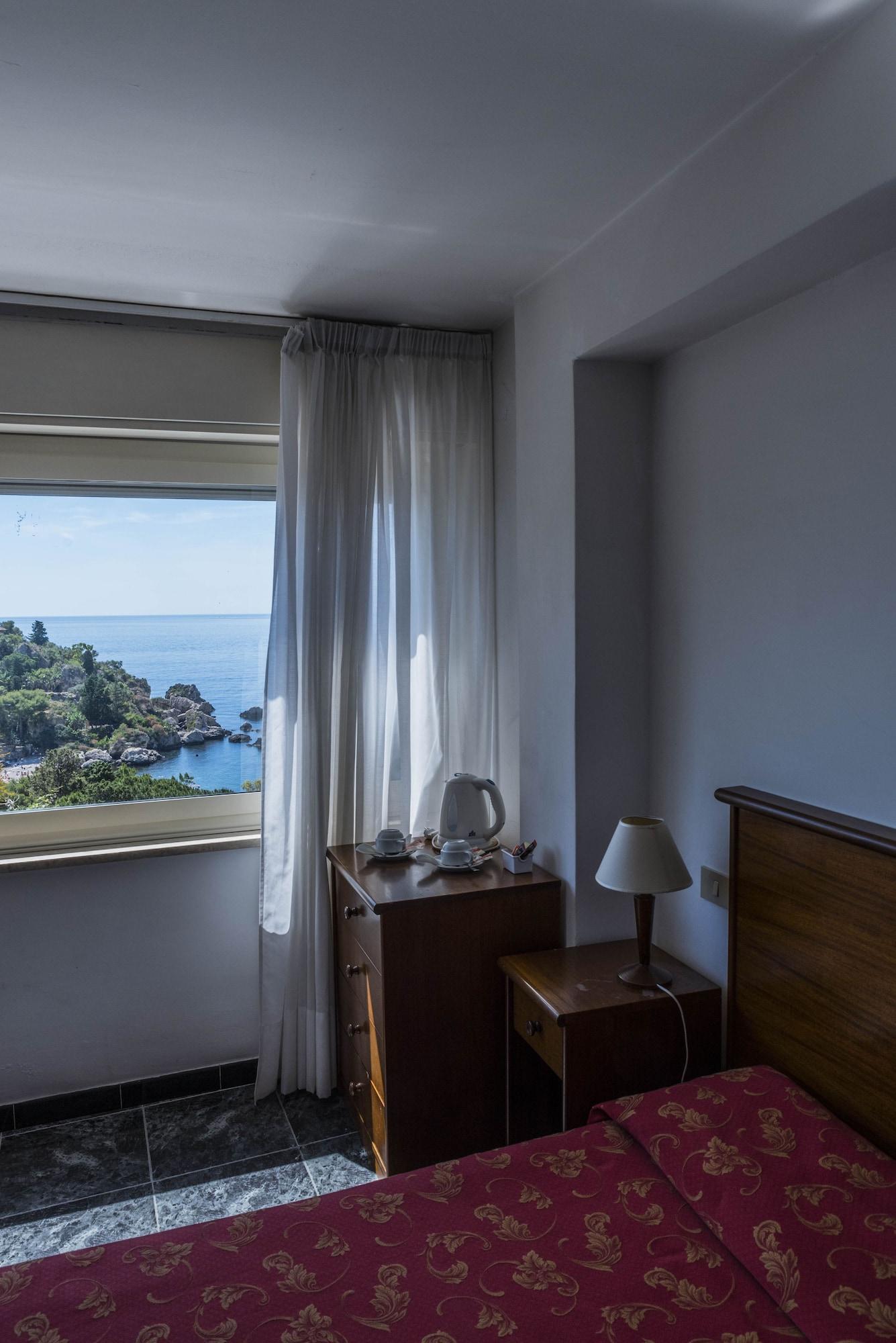 Hotel Isola Bella Таормина Экстерьер фото