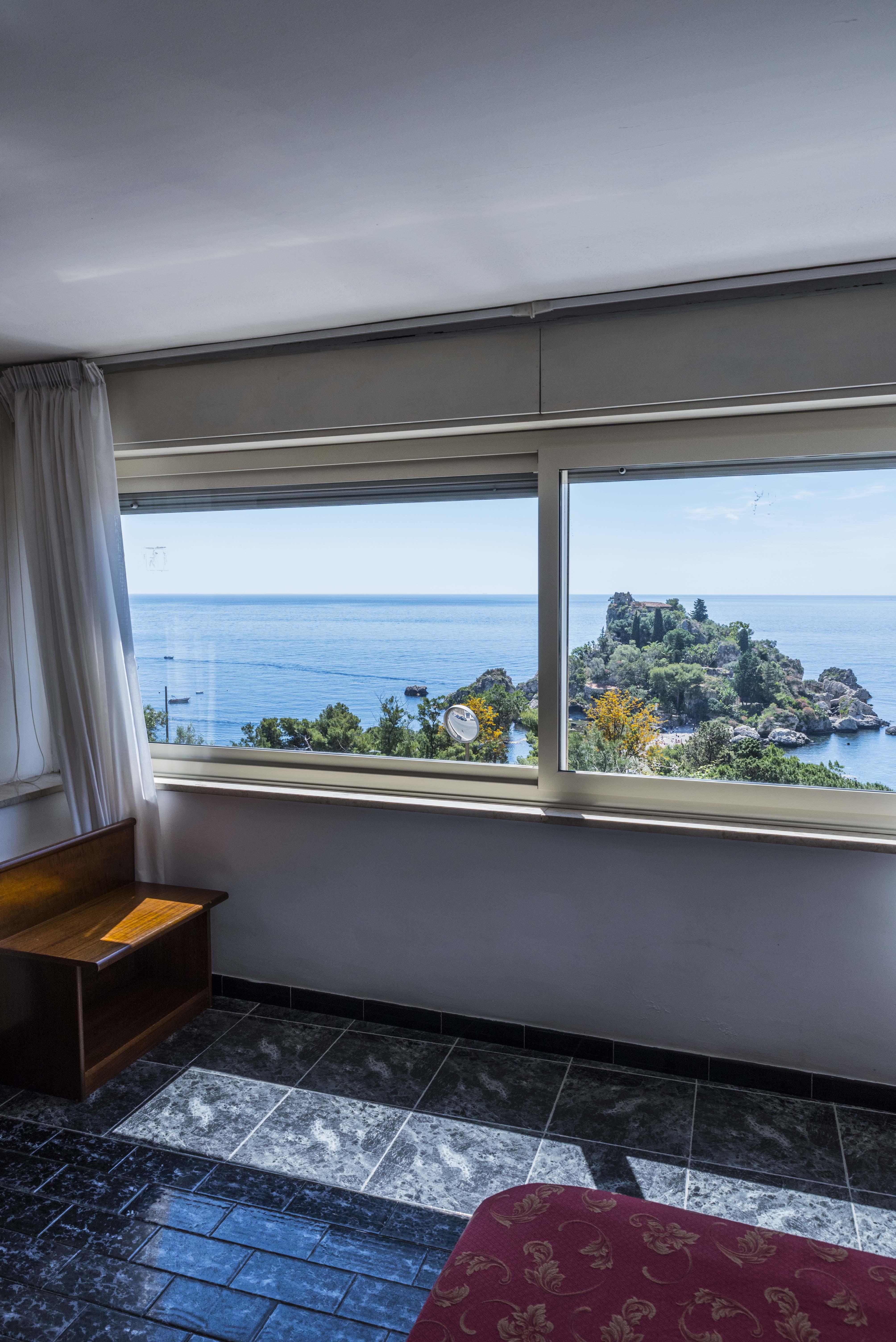 Hotel Isola Bella Таормина Экстерьер фото