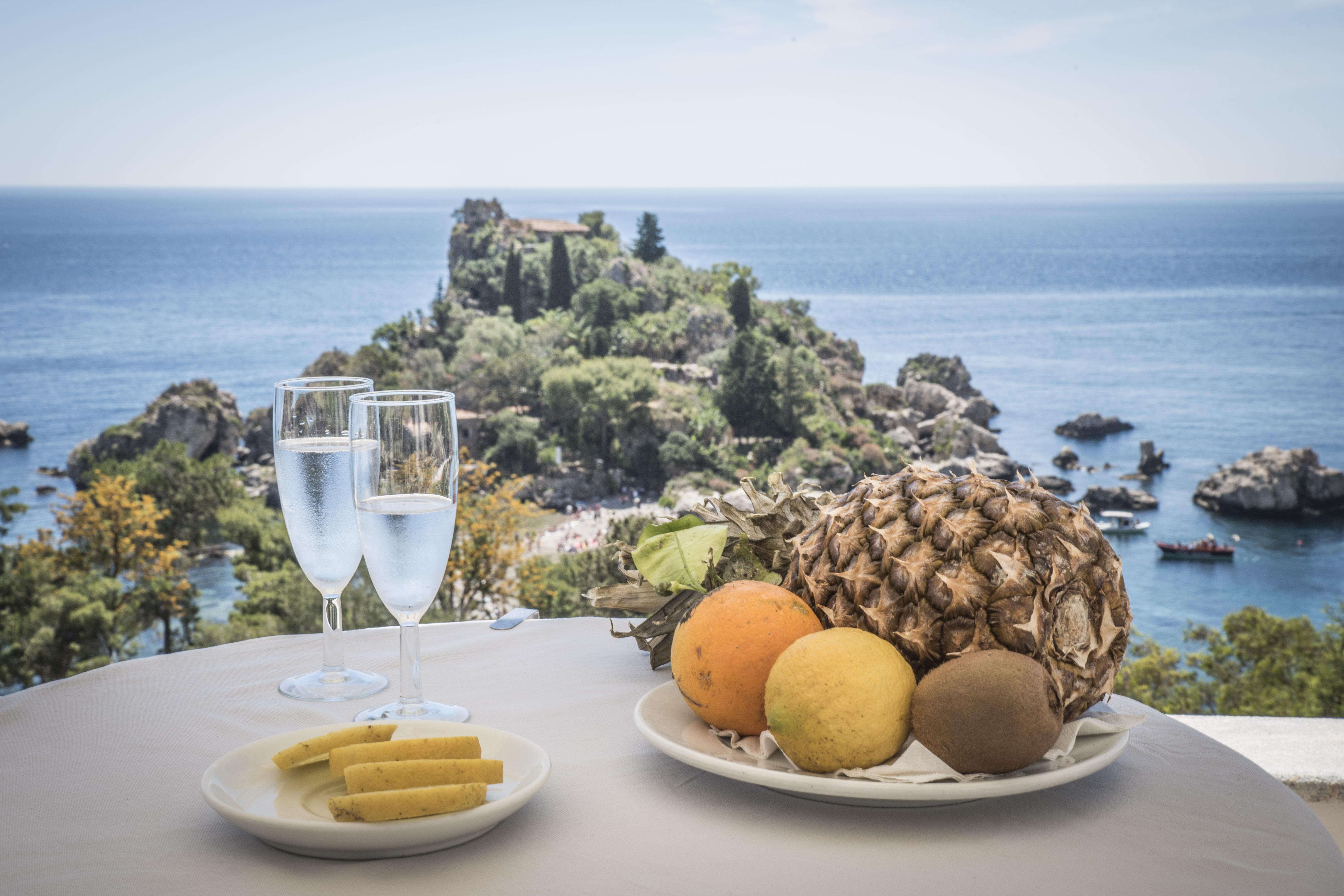 Hotel Isola Bella Таормина Экстерьер фото