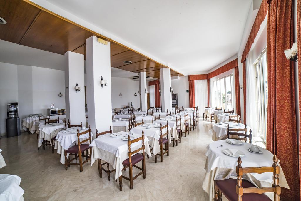 Hotel Isola Bella Таормина Экстерьер фото